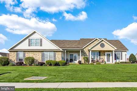 125 Mineral Dr York, PA 17408