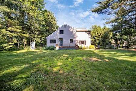 107 High Rock Road Newtown, CT 06482