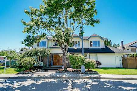 8271 Aspin Drive Richmond, BC V6Y 3C8