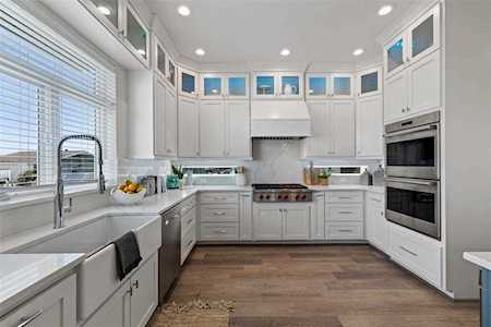 22811 Chiquita St Galveston, TX 77554