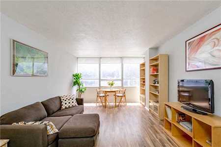 1800 Lavaca ST #A-215 Austin, TX 78701