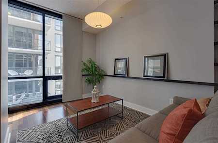 159 2nd St #305 Jersey City, NJ 07302