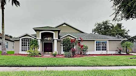 10039 Cypress Shadow Ave Tampa, FL 33647