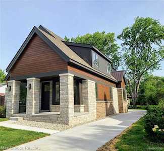 2351 Dorchester Rd Birmingham, MI 48009