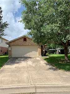5521 Liberton LN Austin, TX 78754