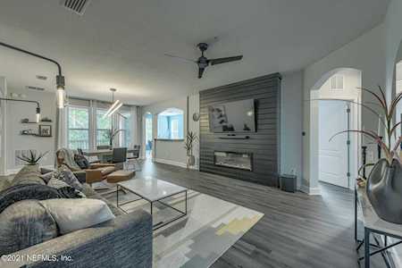 4480 Deerwood Lake Pkwy Jacksonville, FL 32216