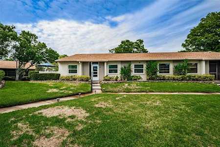 120 Colette Ct Oldsmar, FL 34677