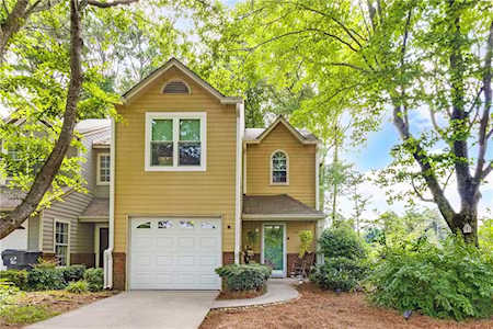 3186 Long Iron Dr Lawrenceville, GA 30044