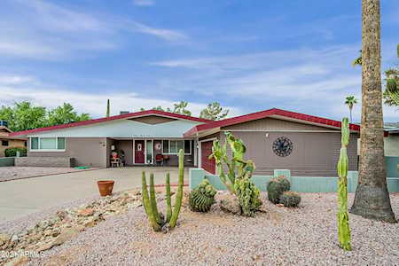 942 S Saranac Avenue Mesa, AZ 85208