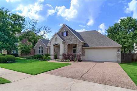 7704 Mitra DR Austin, TX 78739