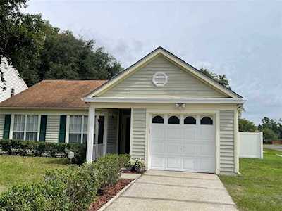 10916 Greenaire Dr Tampa, FL 33624