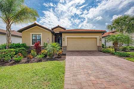 19305 Nearpoint Dr Venice, FL 34292