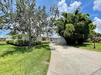 2276 Carolyn Dr Dunedin, FL 34698
