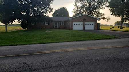 7015 Fosnaugh School Road Stoutsville, OH 43154