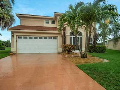 6130 Harbour Greens Drive Lake Worth Beach, FL 33467