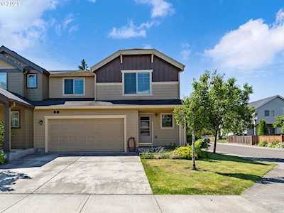 5803 NE 48th St Vancouver, WA 98661