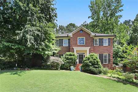 5776 Broxton Circle Peachtree Corners, GA 30092