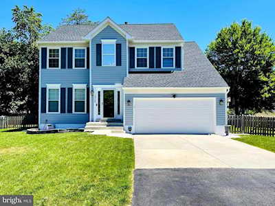 10766 Katsura Place Waldorf, MD 20603