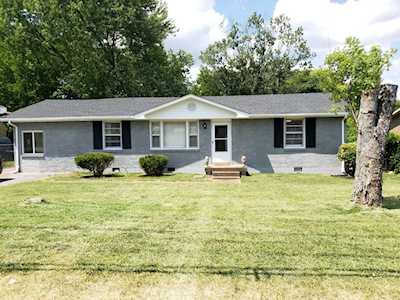 3245 Masonwood Dr Nashville, TN 37207