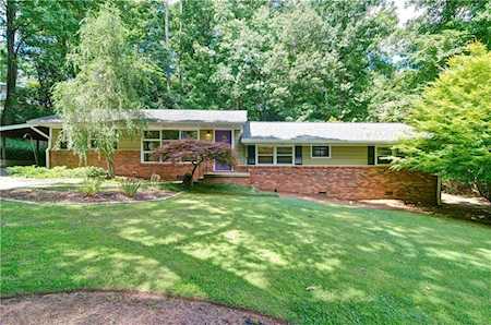 4052 Shawnee Dr Brookhaven, GA 30319