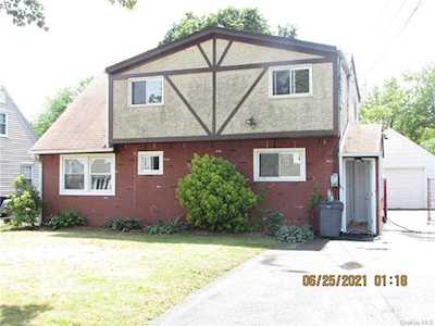 211 Croydon Road Yonkers, NY 10710