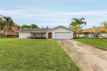 813 Cal Cove Dr Fort Myers, FL 33919