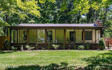 270 E Indian Stone Rd Shepherdsville, KY 40165