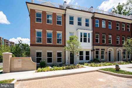 10338 Grosvenor Place North Bethesda, MD 20852