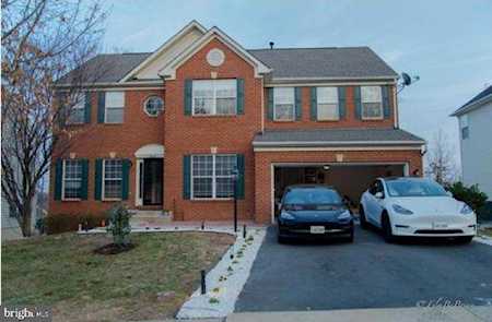 8665 Night Watch Ct Bristow, VA 20136
