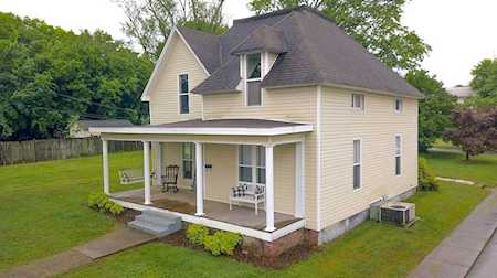 233 4th Ave Dayton, TN 37321