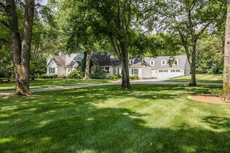 4613 Granny White Pk Nashville, TN 37220