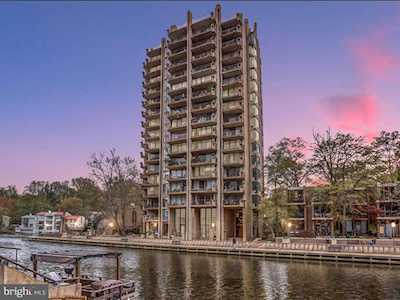 11400 Washington Plaza W #701 Reston, VA 20190