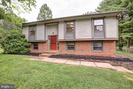 6460 Nordix Dr Warrenton, VA 20187