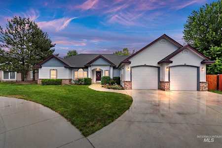2735 E Ridgedale Pl Eagle, ID 83616