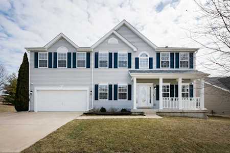 2814 Hidden Spring Dr Florissant, MO 63031