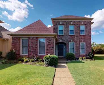 80 Forest Village Pl Memphis, TN 38018