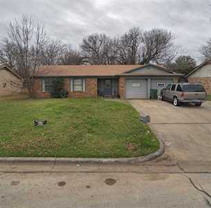 2908 Lanette Lane Arlington, TX 76010