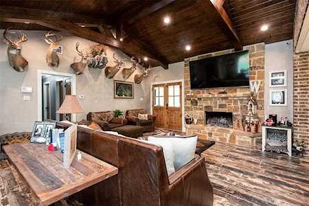 403 COUNTRY CLUB Drive Joshua, TX 76058