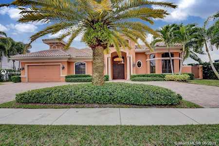 10280 Sweet Bay St Plantation, FL 33324