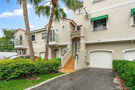 12681 NW 14th St Sunrise, FL 33323
