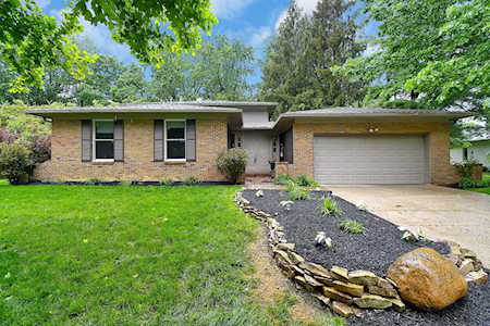 2593 Starford Drive Dublin, OH 43016