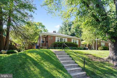 9910 Markham St Silver Spring, MD 20901