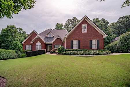 2668 White Rock Dr Buford, GA 30519