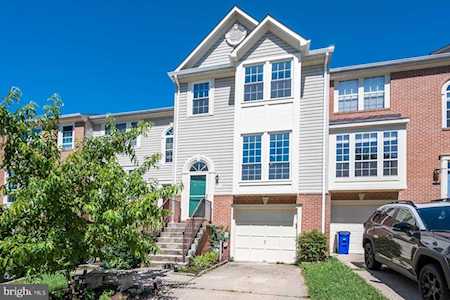 7672 Blueberry Hill Ln Ellicott City, MD 21043