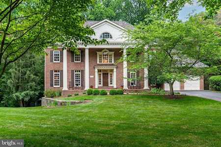 7100 Deer Crossing Ct Bethesda, MD 20817