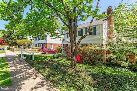 965 Patrick Henry Dr Arlington, VA 22205