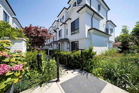 218 W 62nd Avenue #5 Vancouver, BC V5X 0G9