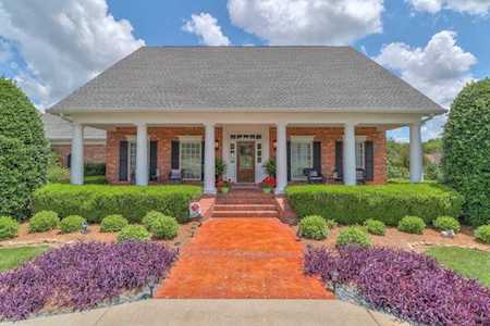 110 Fairway View Drive Shelbyville, TN 37160