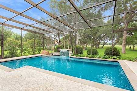 30308 Saint Andrews DR Georgetown, TX 78628