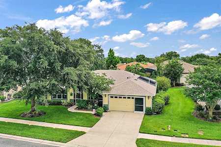 6121 Hunters Ridge Ave Leesburg, FL 34748